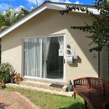 Royal Bay Apartment Anse Royale Exterior foto